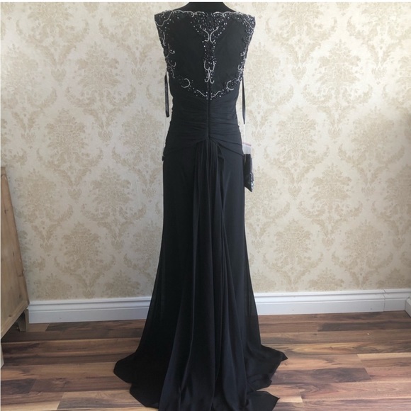 BNWT Montage by Mon Cheri beaded gown - Picture 5 of 14